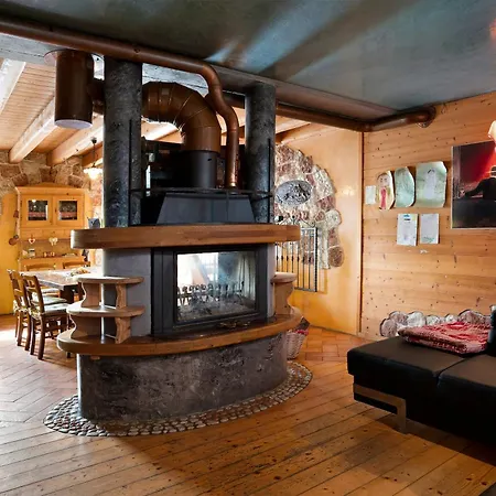Chalet Alabama Arsie